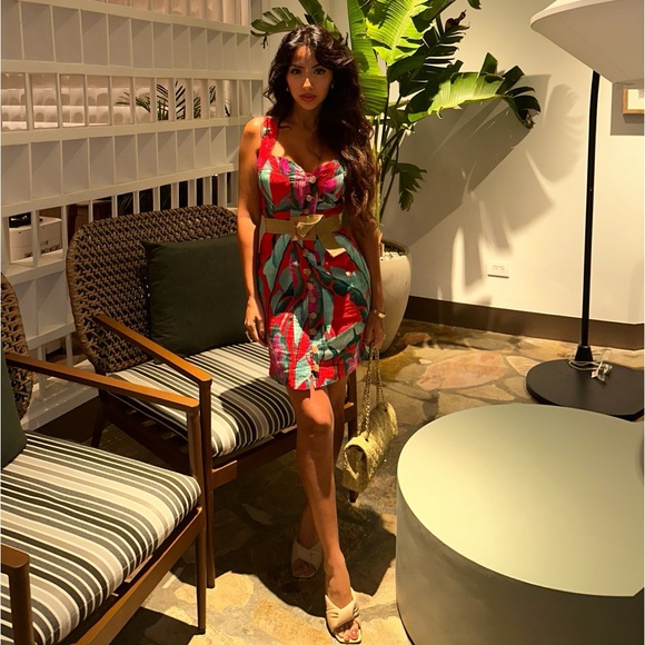 Stunning red tropical FARM Rio Summer FoliageLinen Minidress😍